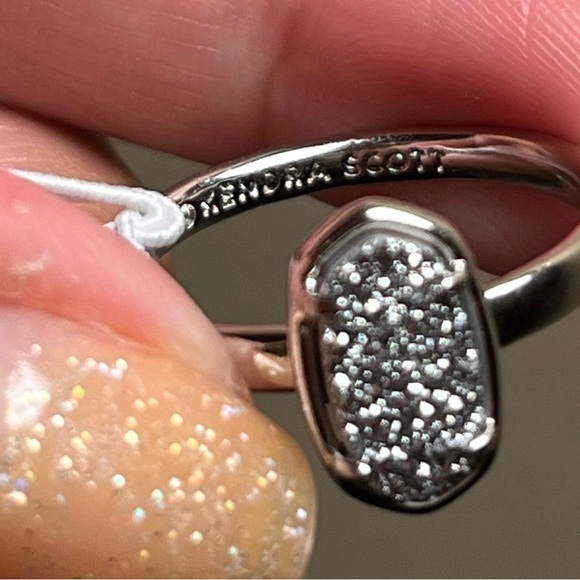 Kendra Scott Grayson  Silver tone Ring size 8 - Picture 6 of 8